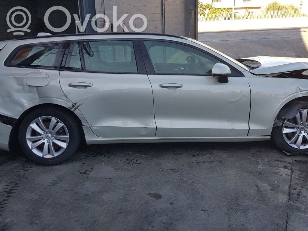 V60 V60, V60 Cross Country  32247465AA
