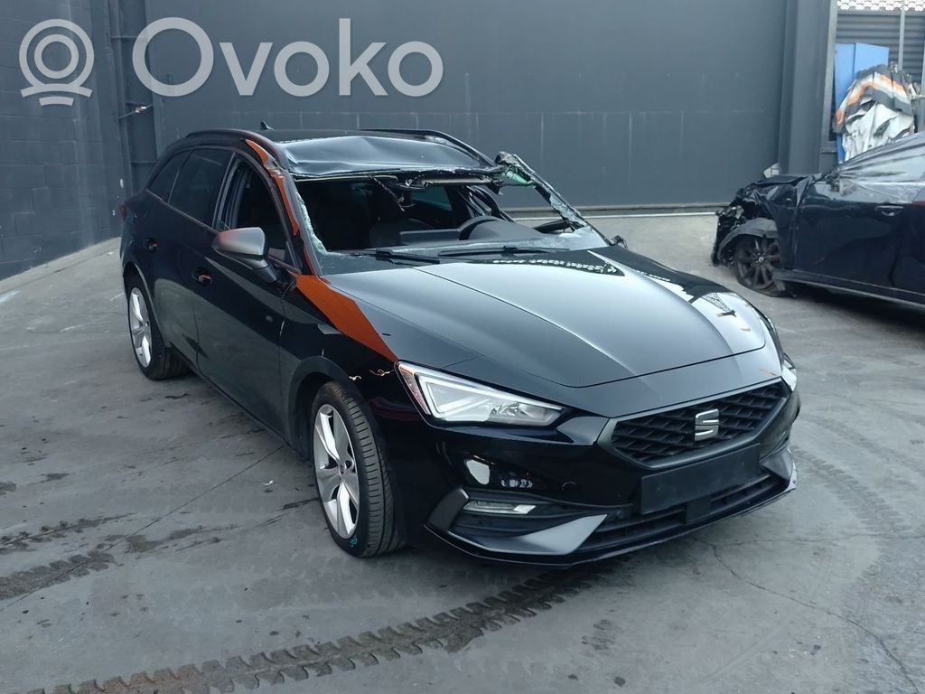 Leon IV Leon  5FB857095J