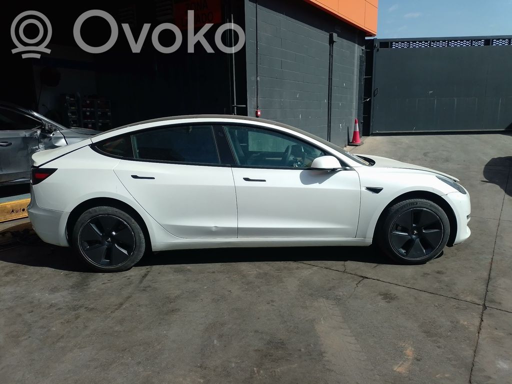 Model S Tesla Model S  161859800A