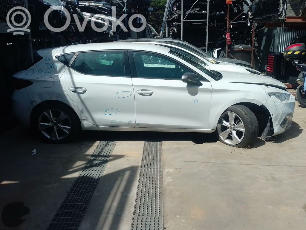 Leon IV Leon  5FA945207C