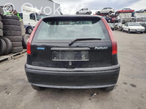 Punto (176) Punto