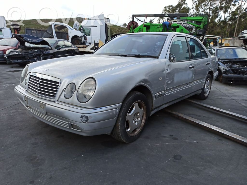 E W210 E-class, AMG (W124, W210, W211, W212, W213, C207, W238)