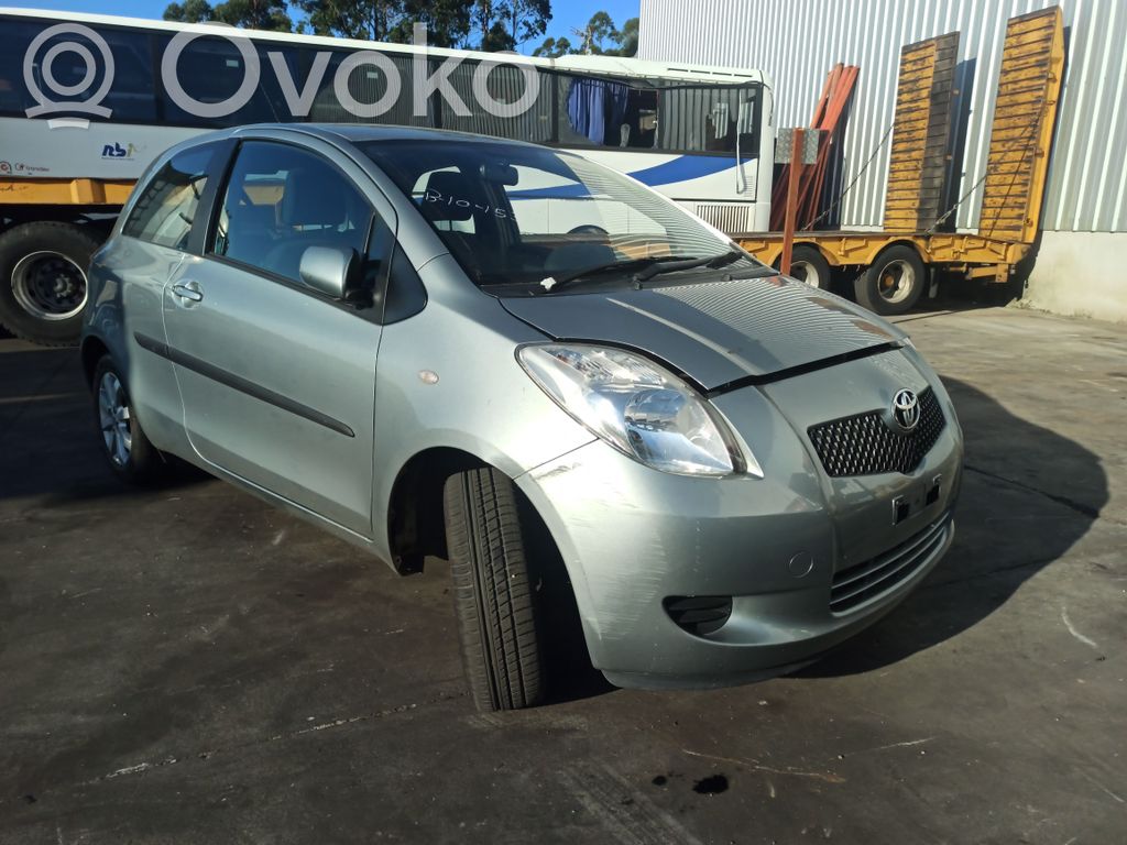 Yaris Yaris