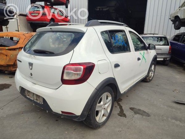 Sandero Sandero, Sandero Stepway