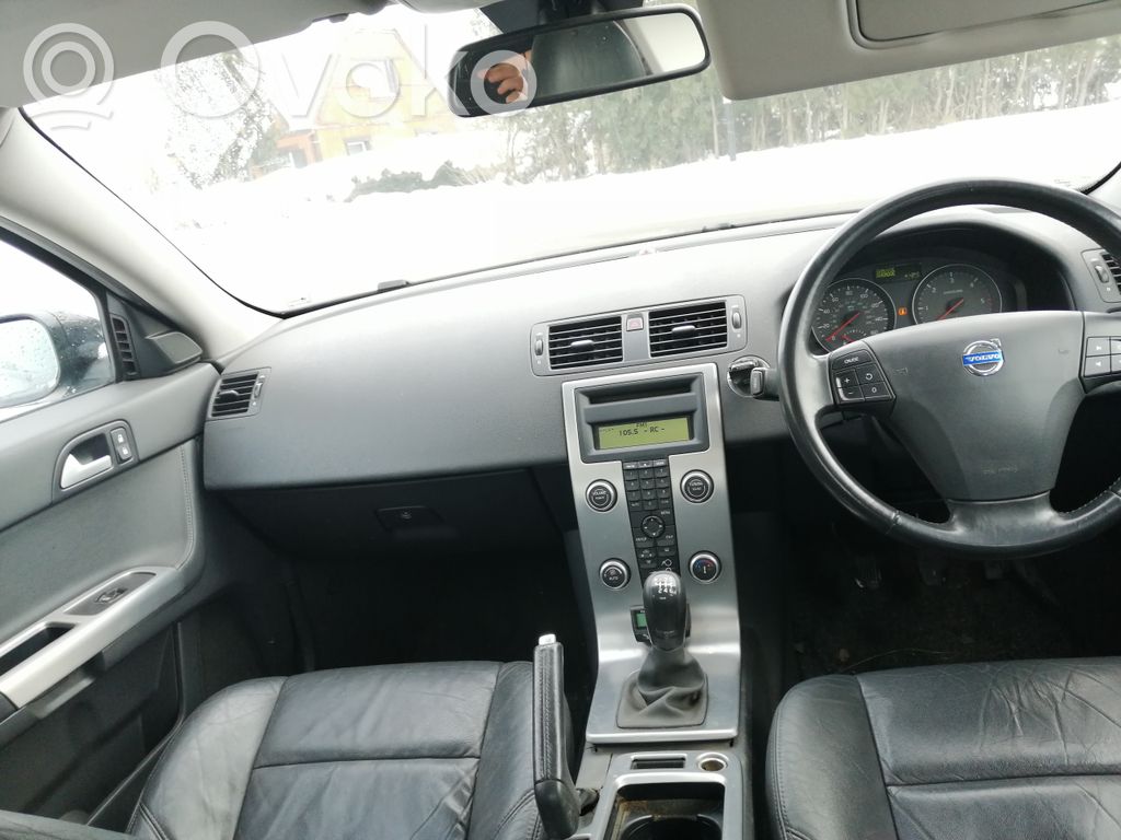 S40 S40, V40  17010353