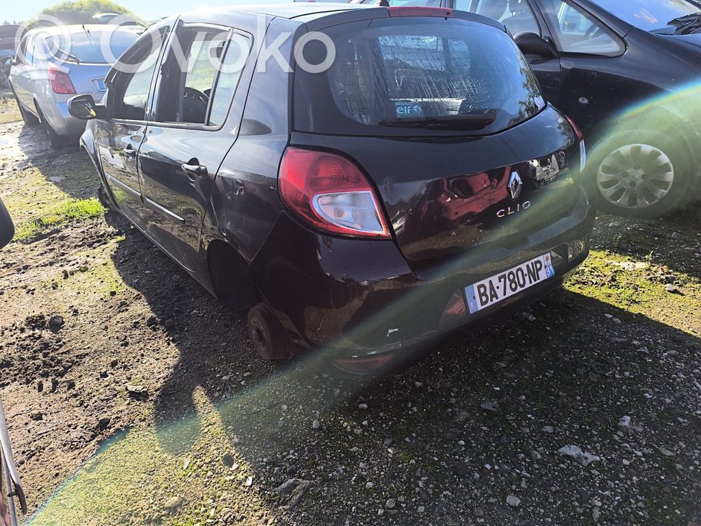 Clio III Clio  7701479250
