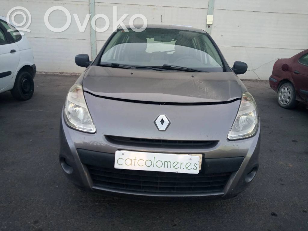 Clio III Clio  8200584034