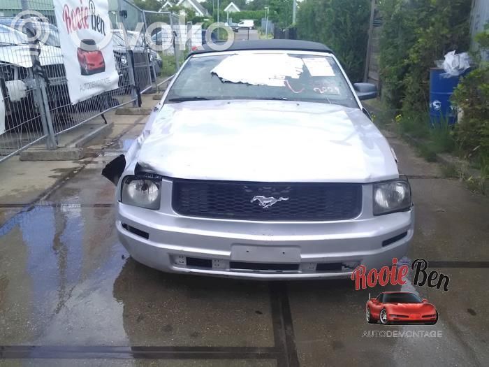 Mustang V Mustang  F85F9G444BD