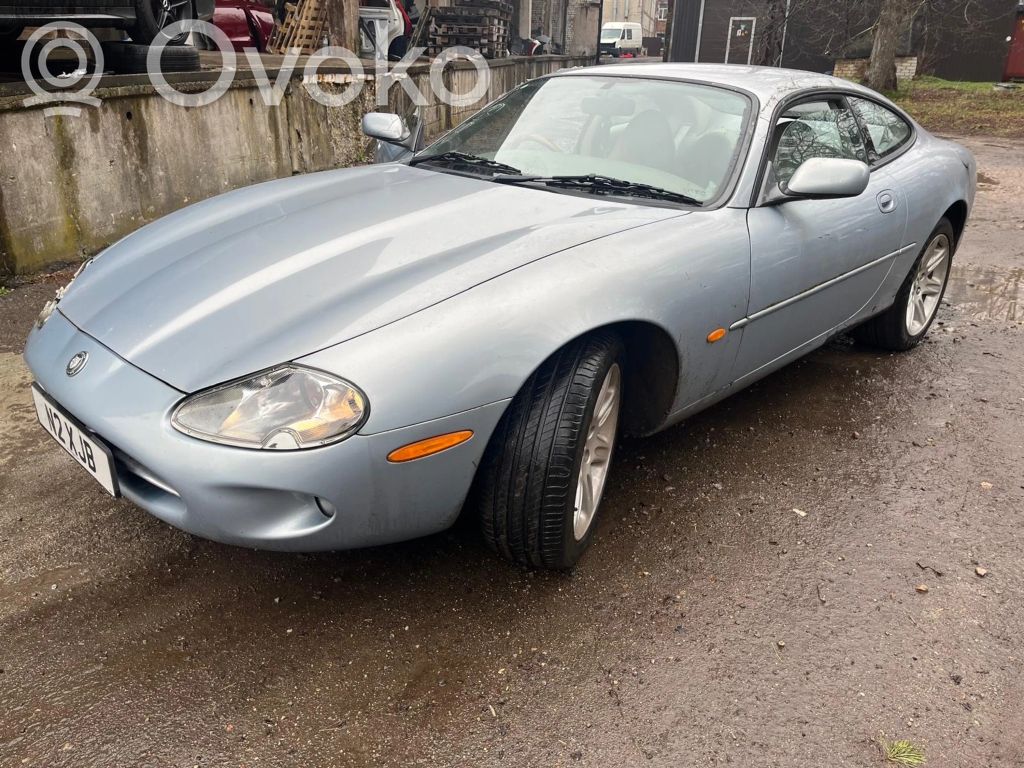 XK8 - XKR XK-Series  0130821317