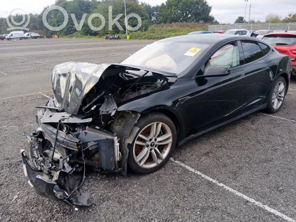 Model S Tesla Model S  100925400G