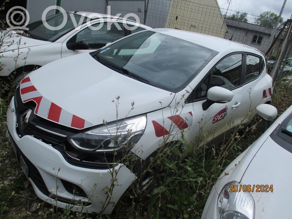 Clio IV Clio  113758078R