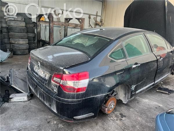 C5 C5, C5 Aircross  A04946