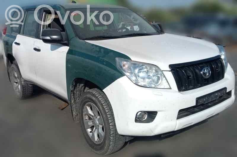 Land Cruiser (J200) Land Cruiser