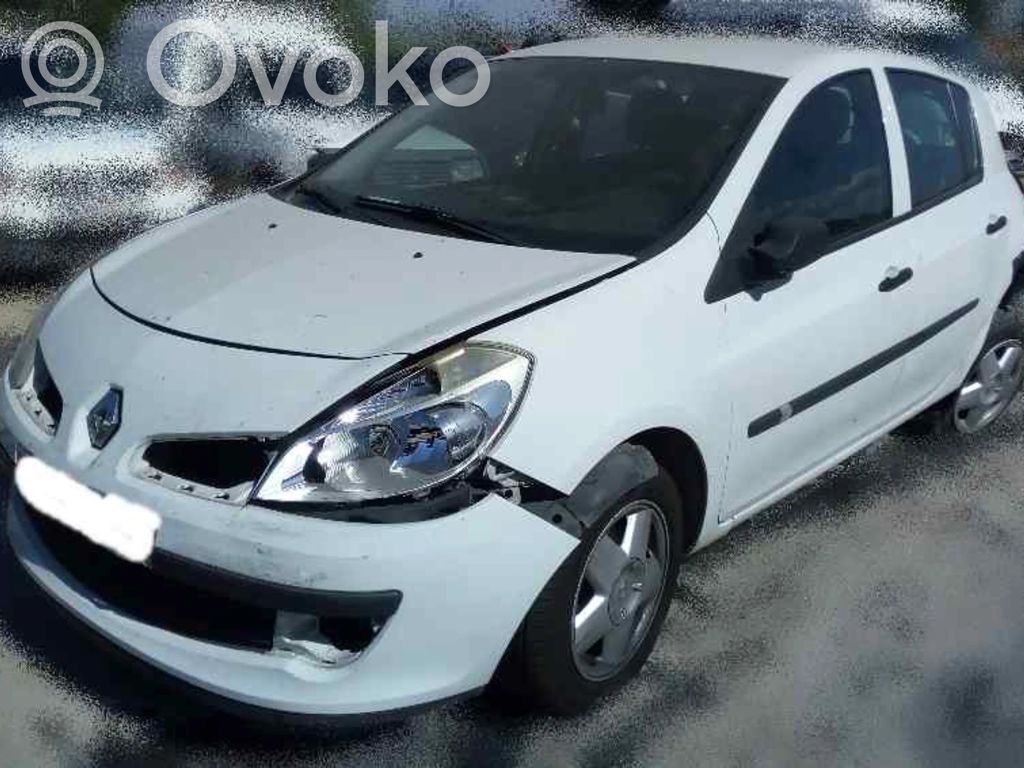 Clio III Clio  8200499586