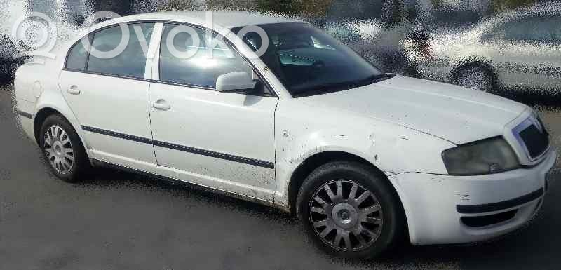 Superb B5 (3U) Superb  3B1837016B