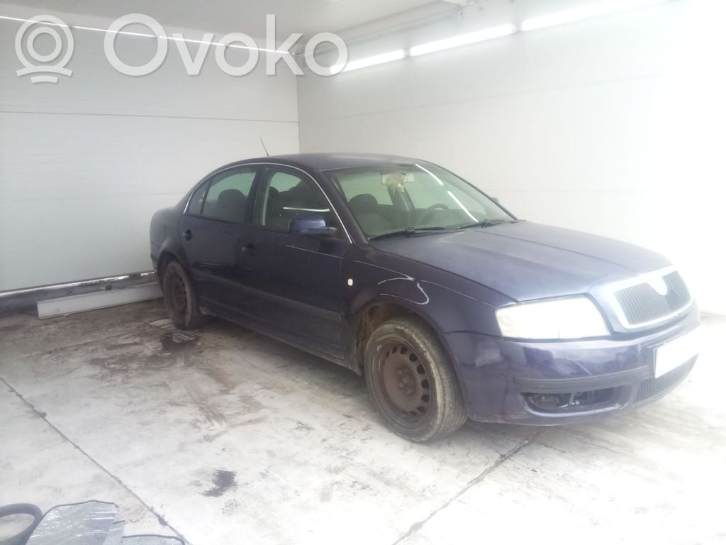 Superb B5 (3U) Superb