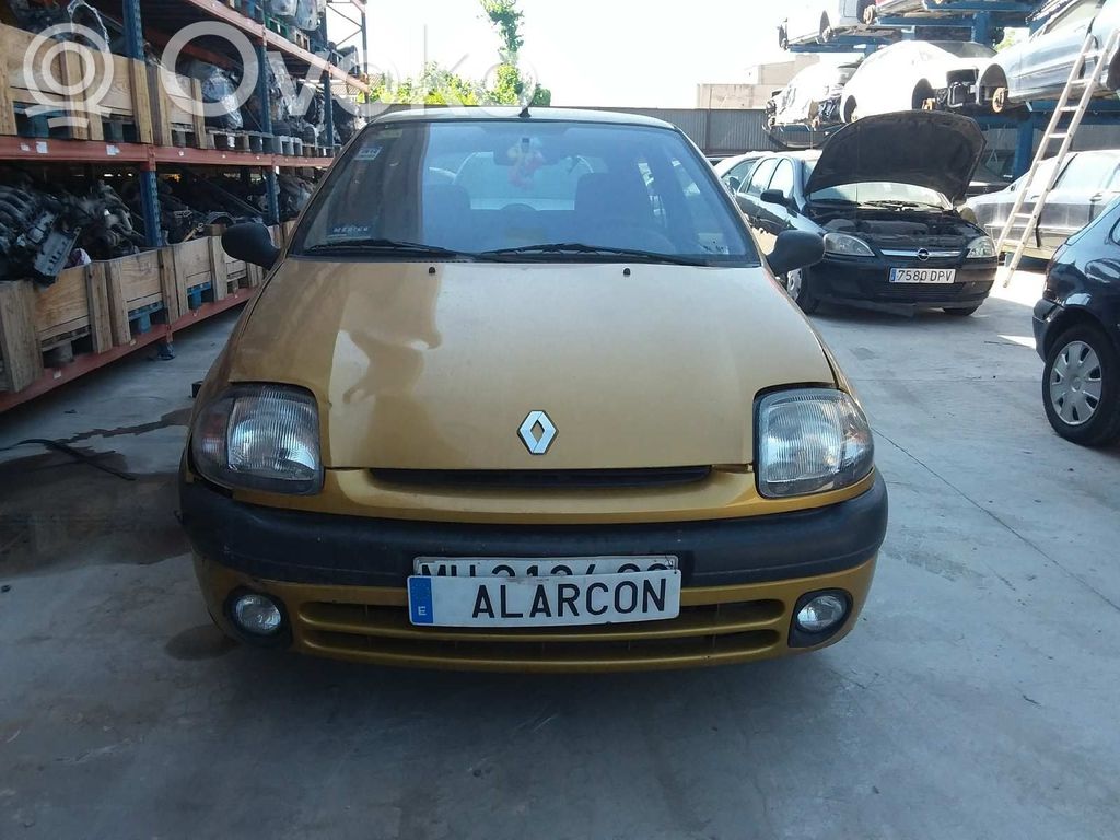 Clio II Clio  7700104956