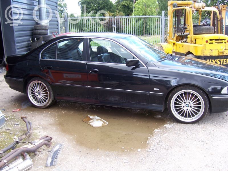 5 E39 Series 5  61318368932