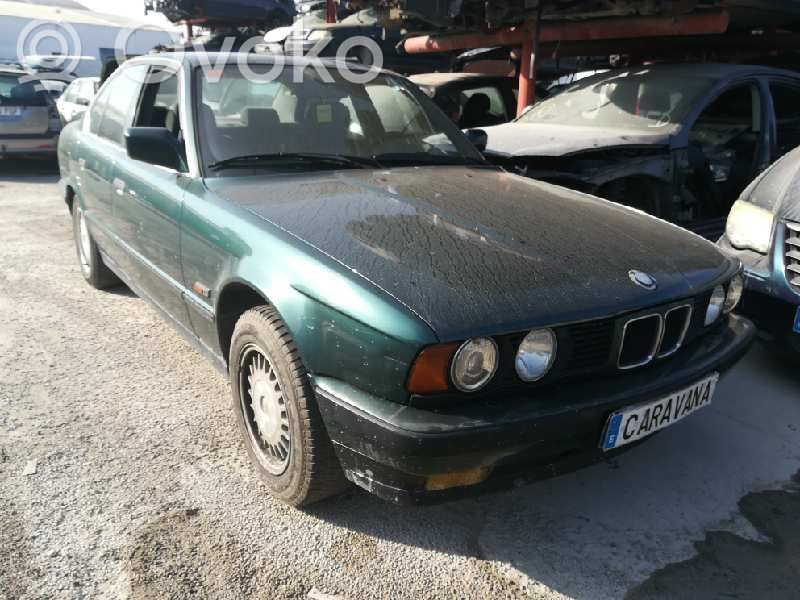 5 E39 Series 5  2243398