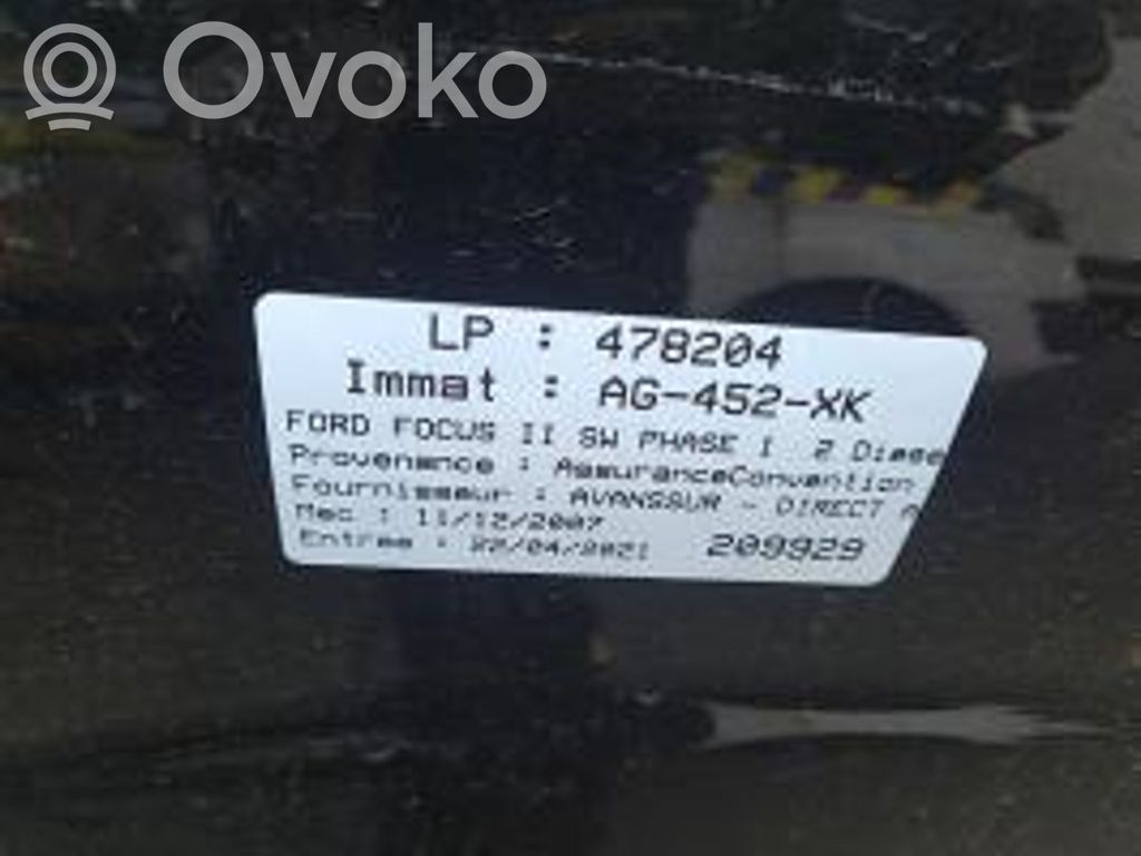 Focus Focus  1704954