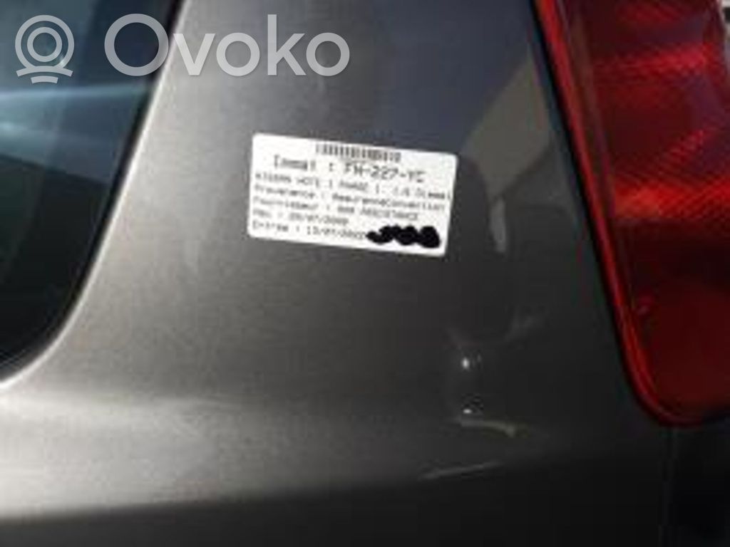 Note (E11) Note  964009U100