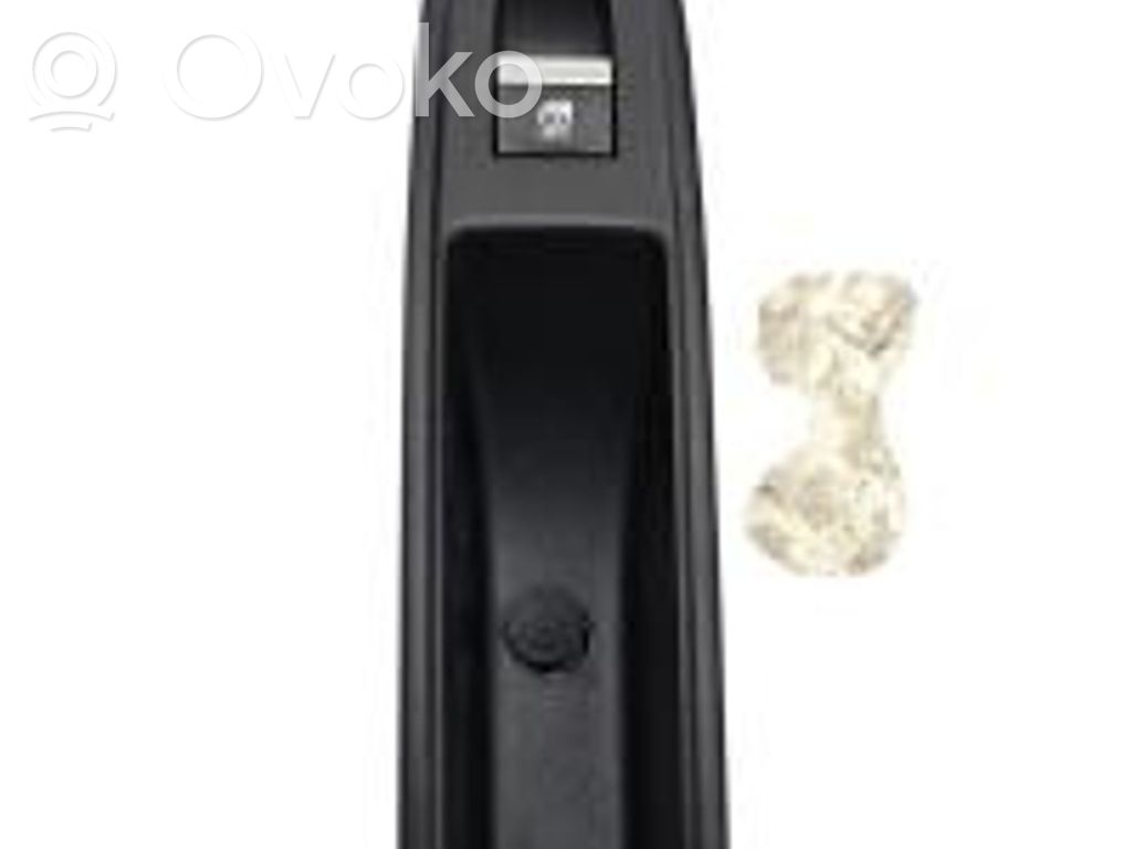 Arkana Arkana  476608281R