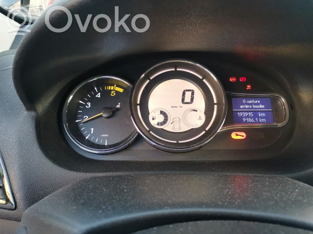 Megane III Megane  8201521850
