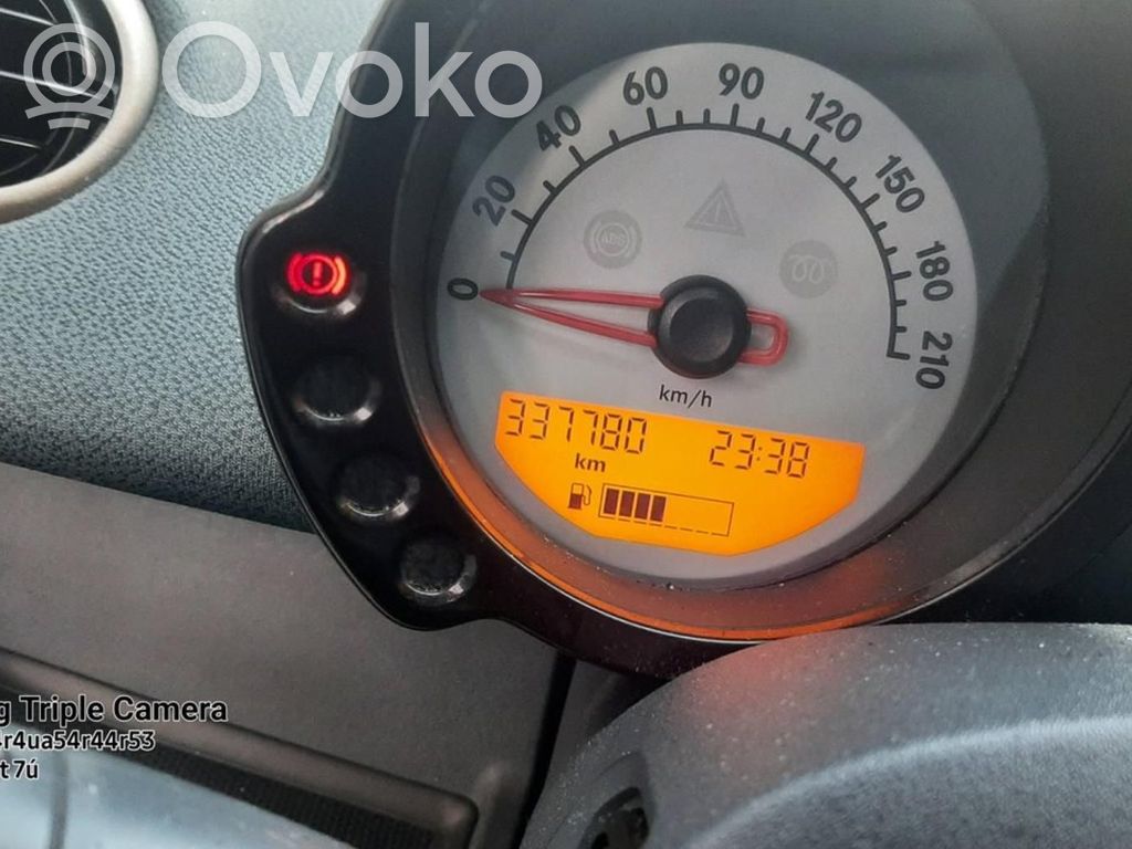 ForFour I ForFour  OM639939
