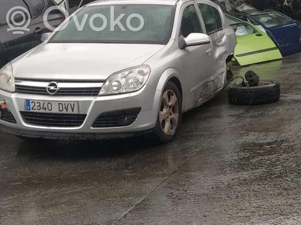 Astra H Astra  M32