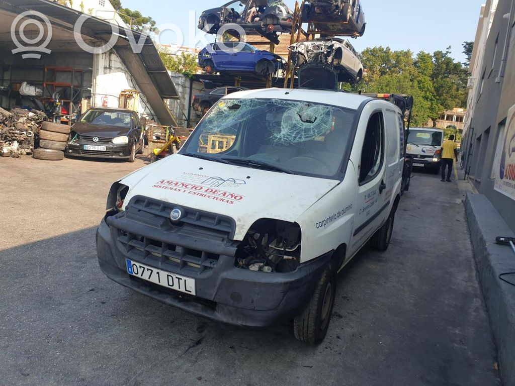 Doblo Doblo  0468335410
