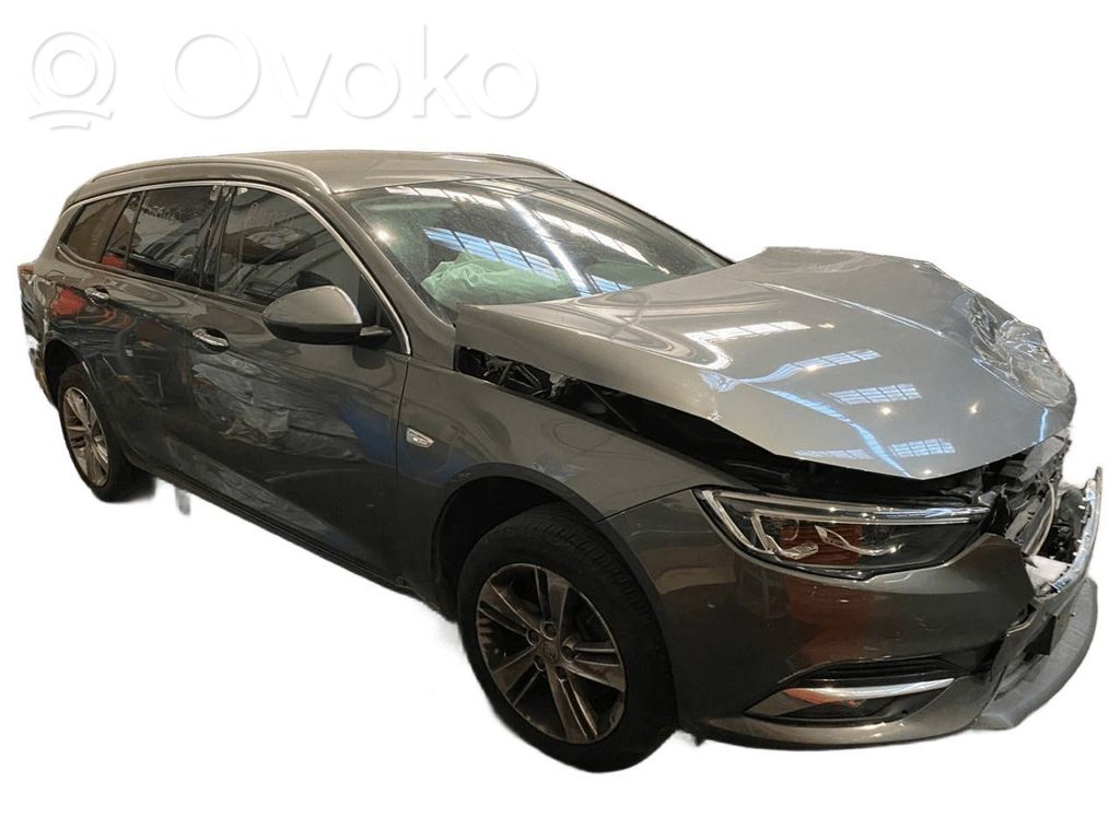 Insignia B Insignia  84225594