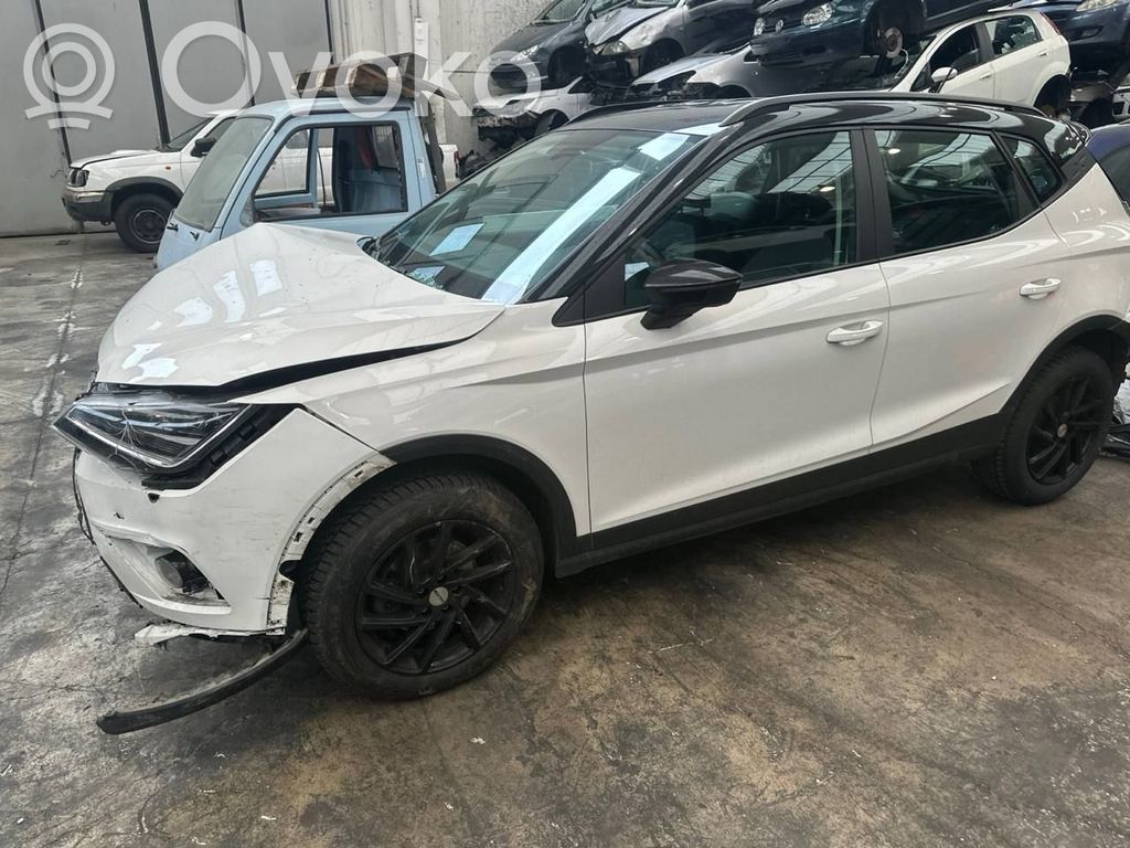 Arona Arona  04L907445F