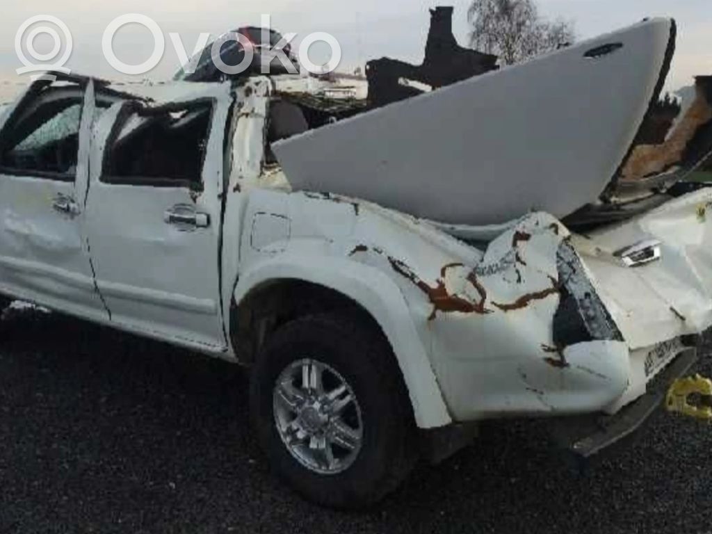 D-Max D-Max