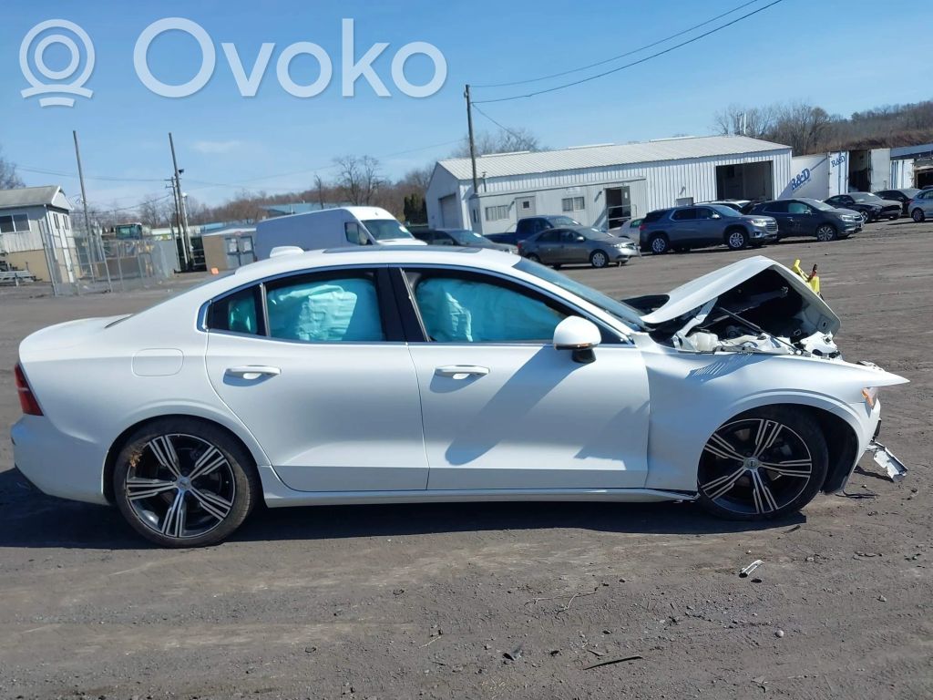 S60 S60  32286570