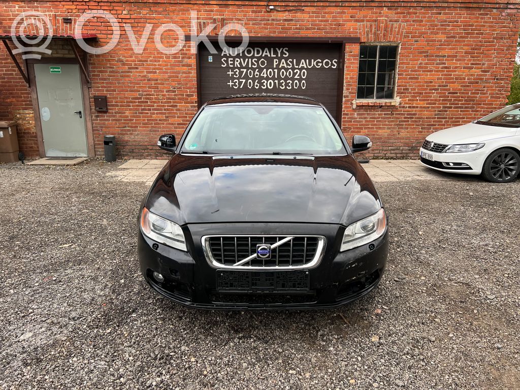 V70 S70, V70, V70 XC  973980