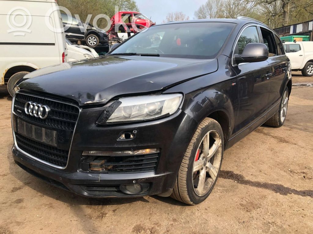 Q7 4L Q7  PKG2000P