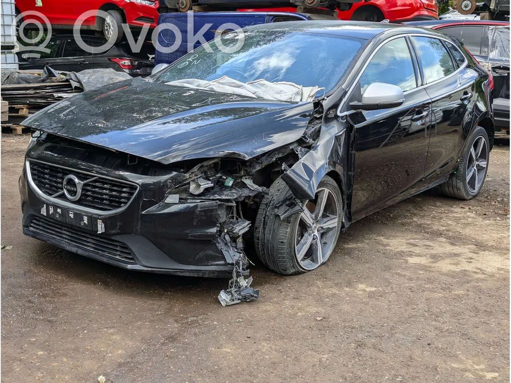 V40 S40, V40  31367277