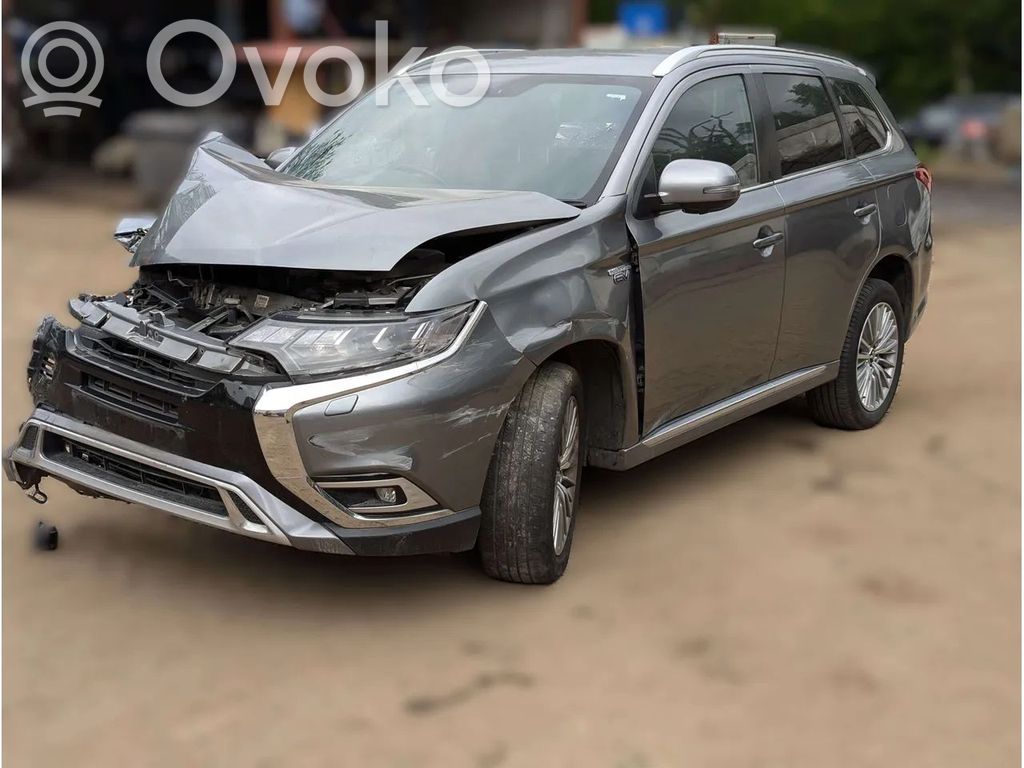Outlander Outlander  1860D200