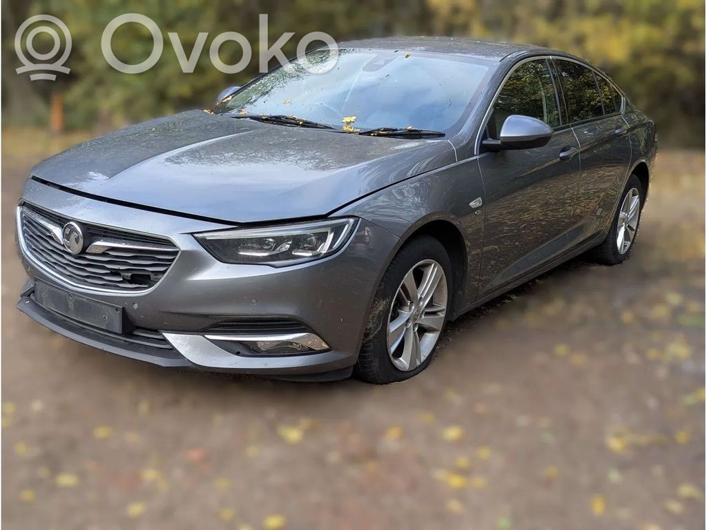 Insignia B Insignia  55502863