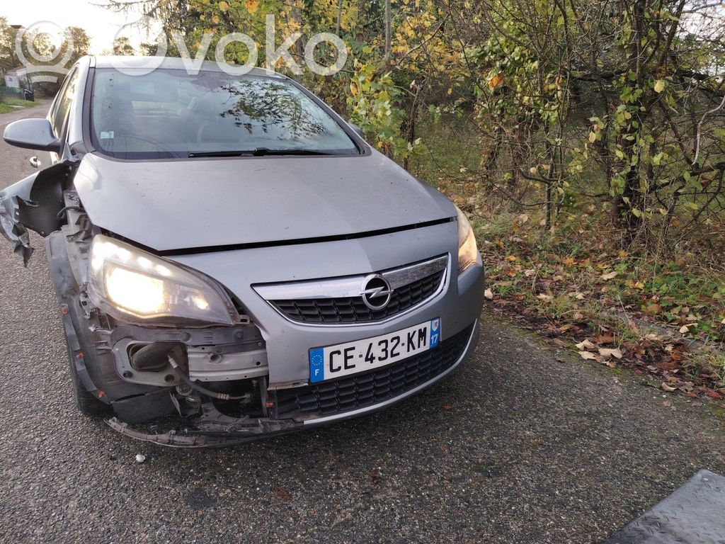 Astra J Astra  13268725