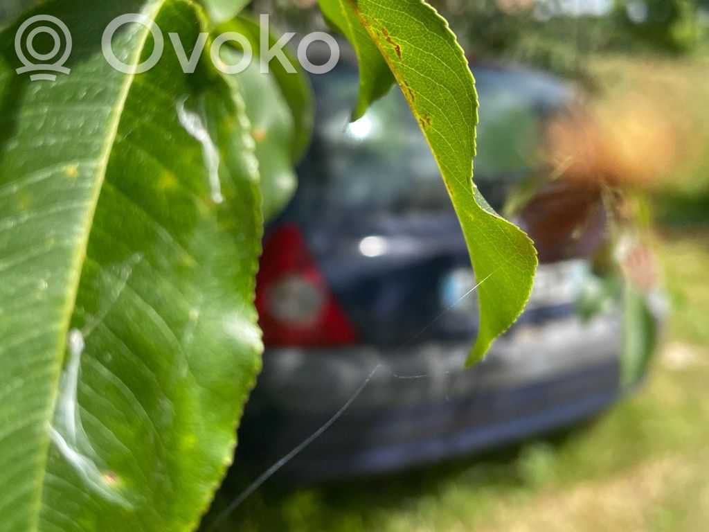Clio II Clio  7701057658