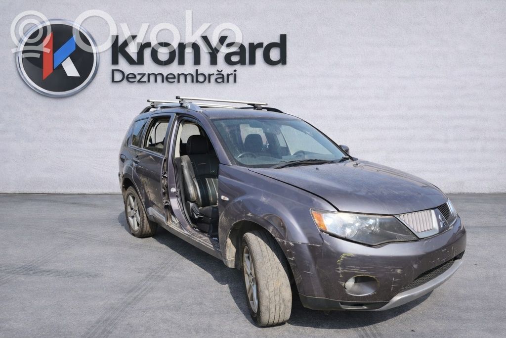 Outlander Outlander  4670A282