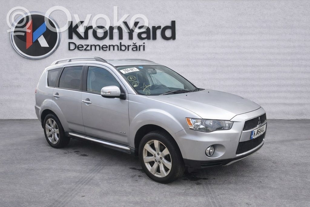 Outlander Outlander  0281016895