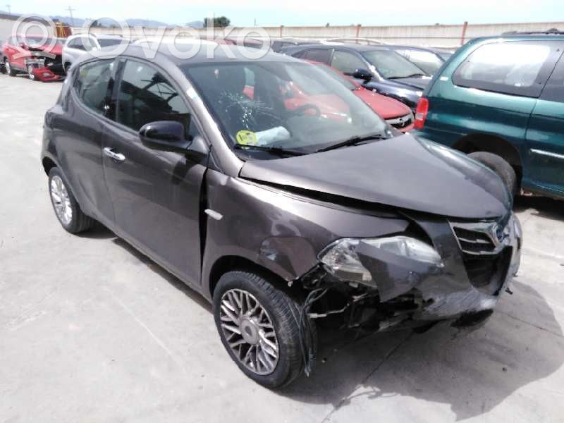 Ypsilon Ypsilon  735577180