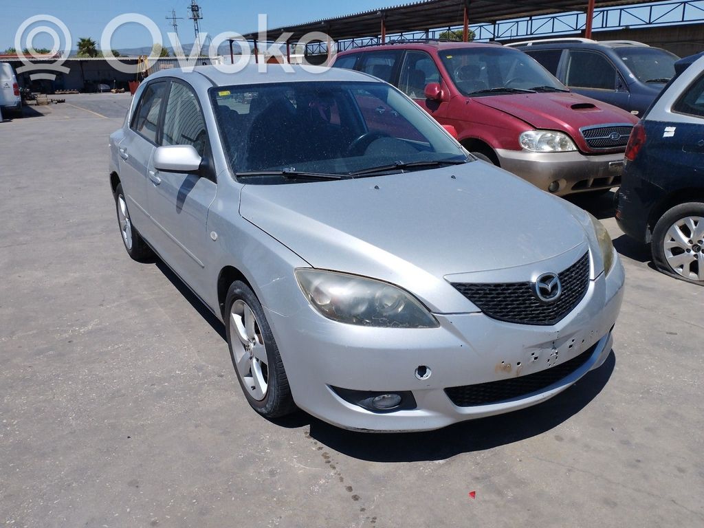 3 I 3
