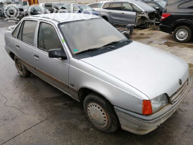 Kadett E Kadett  90106467