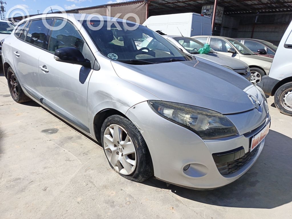 Megane III Megane  850B29417R