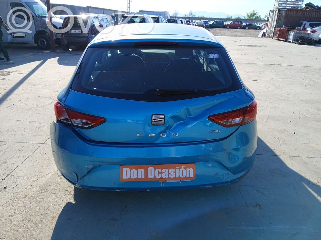 Leon (5F) Leon  5F0821022J