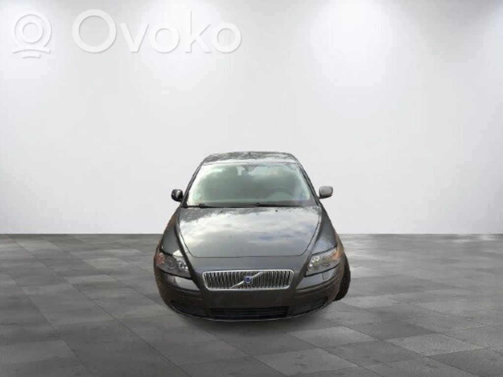 S40 S40, V40