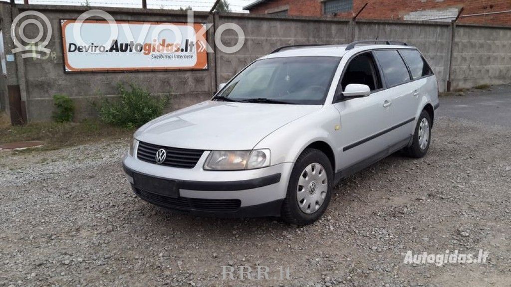 PASSAT B5 Passat  8D0145840L